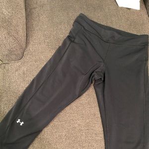 Black under Armour high waisted leggings